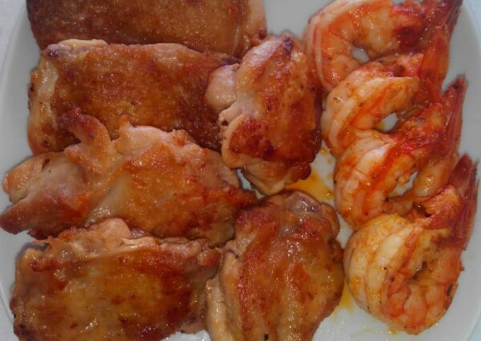 Ayam goreng dan udang bumbu kuning (enak bngt klu d mkn sm roti)