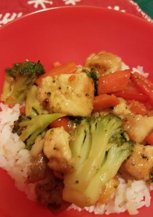 A picture of Ginger Chicken Stir Fry.
