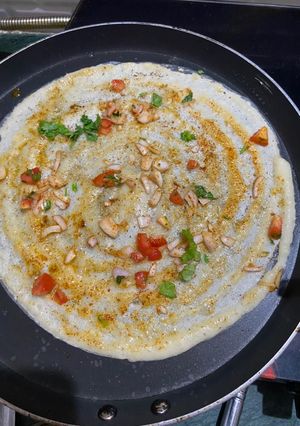 A picture of ઇન્સ્ટન્ટ રવા ના ઢોસા.