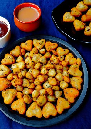 A picture of Potato Cheese Hearts.
