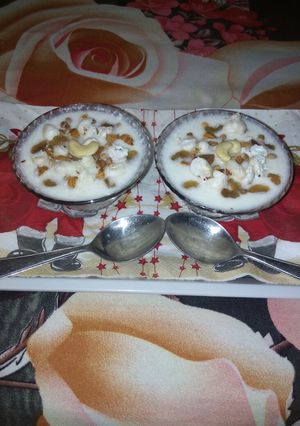 A picture of Dry fruits raita.