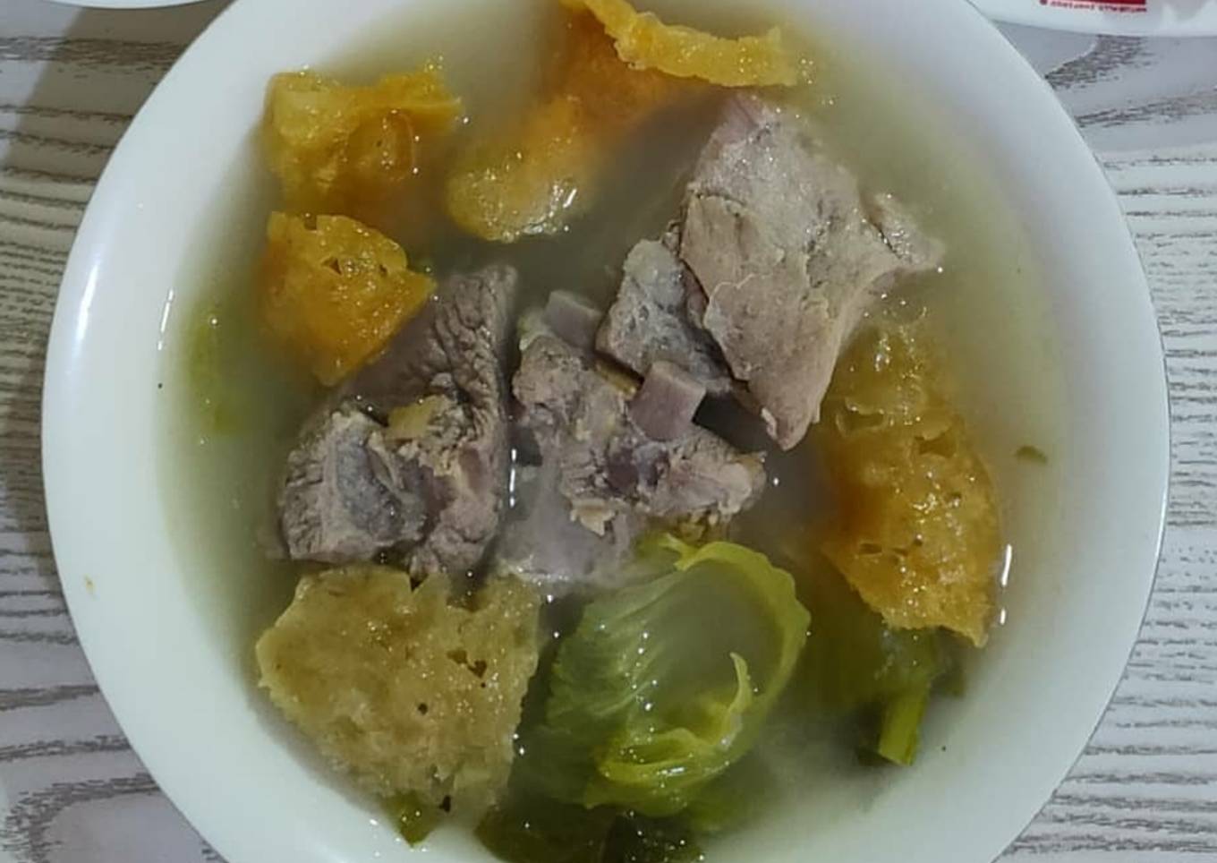Pork ribs sour soup
