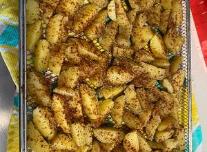 Una foto de Papitas bravas