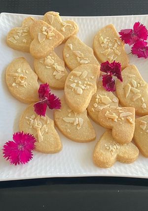 A picture of Easy Almond Cookies #eggless.