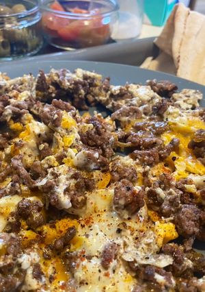 A picture of Eggs and minced meat بيض ولحمة.