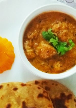 A picture of Fish Tikka Masala.