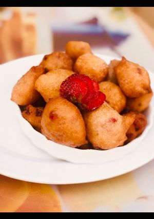 A picture of Strawberry puff puff.