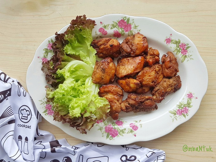 Bagaimana Menyiapkan Ayam Goreng Bumbu Maranggi Enak Dan Mudah