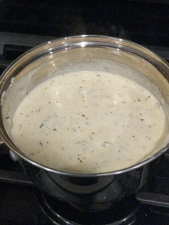 A picture of Alfredo Sauce.