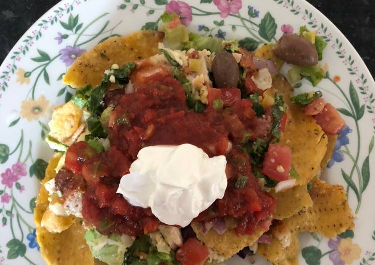 Step-by-Step Guide to Make Tasty Mediterranean Nachos