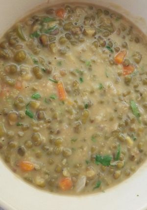 A picture of THICK MILK POJO (DENGU) STEW.#localfoodcontest_Mombasa.