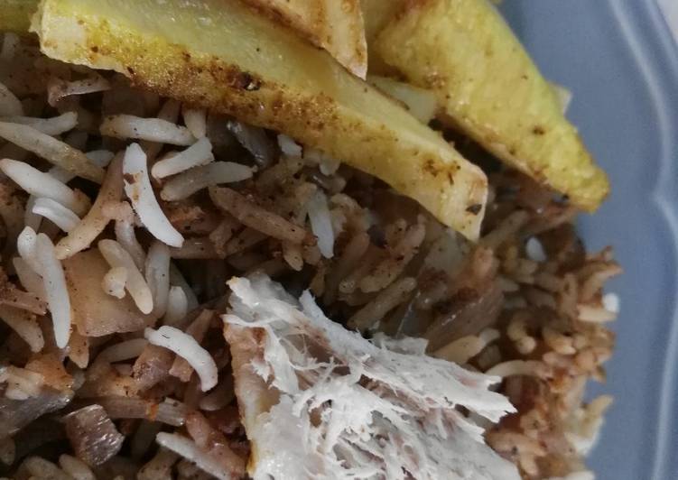 أرز مطبق ودجاج مشوي بالفرن