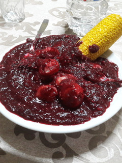 Una foto de Sopa de remolacha vegana