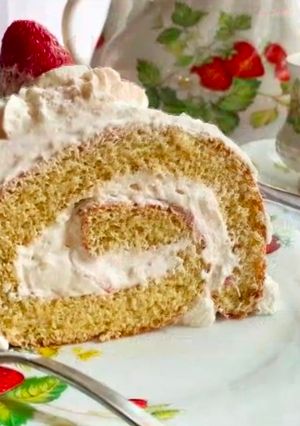 A picture of Einkorn maple roll cake.