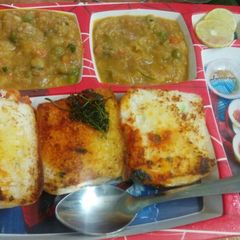 A picture of Pav Bhaji.
