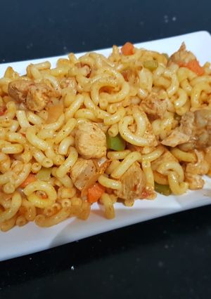 A picture of Chicken macaroni.