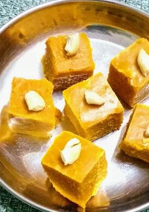 A picture of Mango Burfi.
