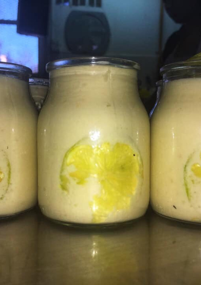 Una foto de Mousse de limón