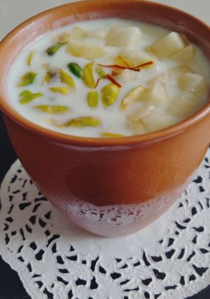 A picture of #Banarasi fruit Lassi.