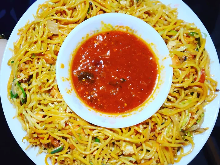 Easy Steps to Prepare Chicken Chowmin the  Makes Drooling Appealing