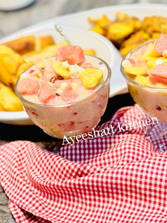 Fruit salad ainihin hoton girkin