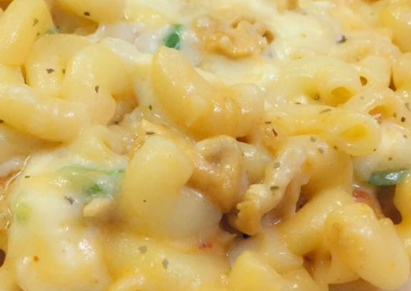 Cheesy pasta
