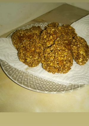 Una foto de Galletitas de avena y plátano 🍌🍪