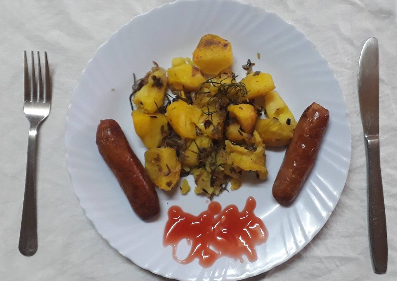 Butter-Grilled IrishPotatoes with rosemaryleaves#authormarathon#