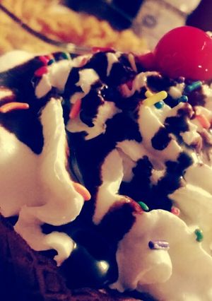 Una foto de Hueraz "Helado Frito" Fried Ice Cream ♡