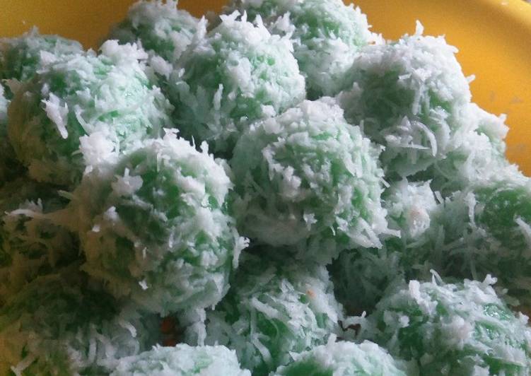 Klepon si Ijo Kenyal tanpa kapur sirih