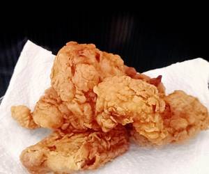 Gampangnya Menyajikan Ayam Crispy Dadakan Lezat Mantap Gampangnya Menyajikan Ayam Crispy Dadakan Lezat Mantap