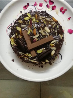 चॉकलेट केक (chocolate cake recipe in Hindi) रेसिपी मुख्य फोटो