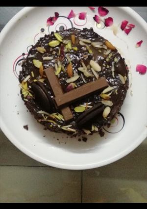 चॉकलेट केक (chocolate cake recipe in Hindi) रेसिपी मुख्य फोटो