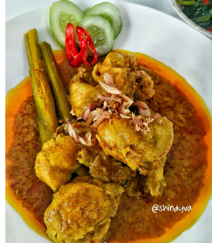 Foto resep "Kari Ayam Pedas Tanpa Santan"