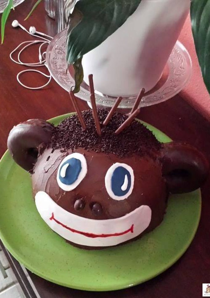 Una foto de Mona de Pascua con sorpresa