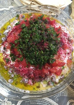صورة لوصفة سلطة الفول باللبن والطحينة👍
