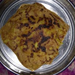 A picture of Aloo Paratha.