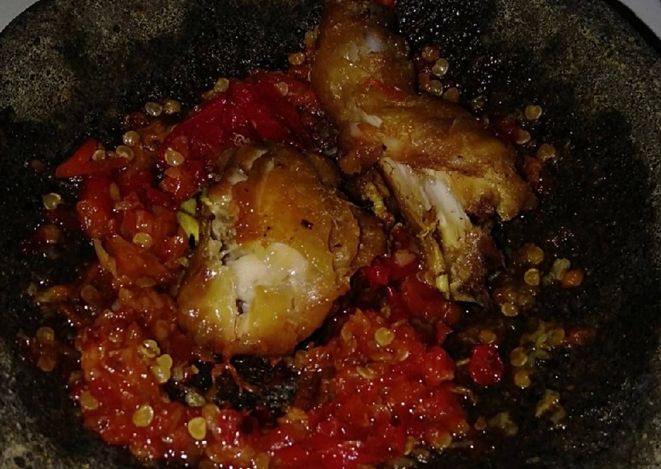 Ayam goreng sambal geprek