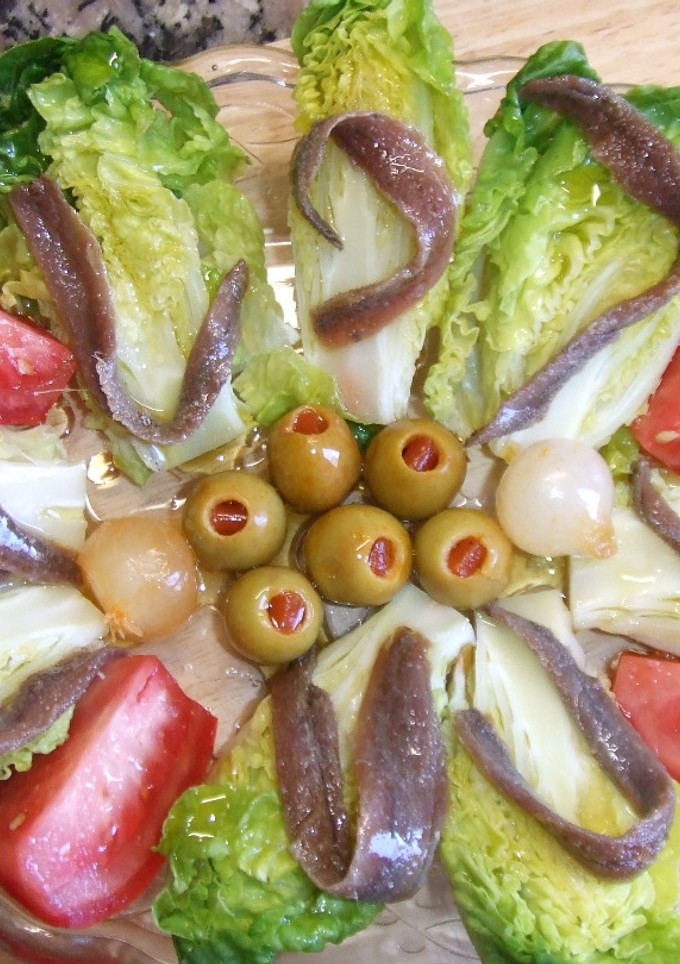 Una foto de Ensalada de cogollos muy sencilla