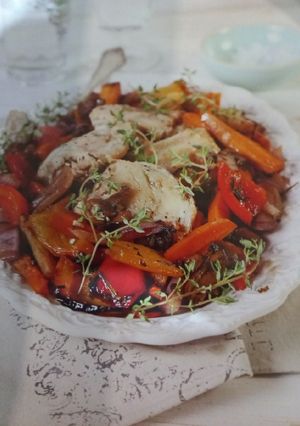 A picture of Balsamic Chicken with Roasted Vegetables.