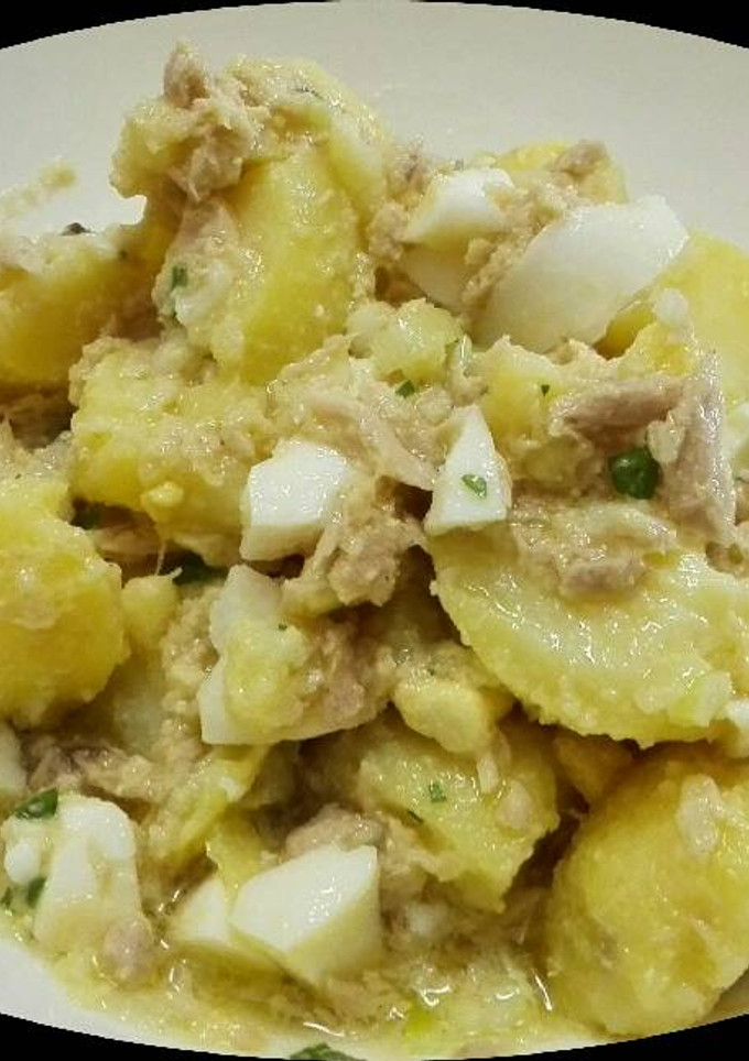 Una foto de Patatas en aliño