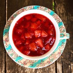 A picture of Stawberries topping.
