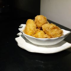 A picture of Yam balls 02.