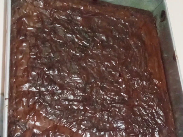 Langkah Gampang Menyiapkan Resep Fudgy Brownies Shiny Crust yang  Bikin Ketagihan Anti Ribet, Uenak Banget