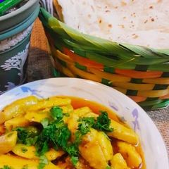 A picture of Arvi_ka_khatta_salan.