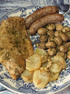 Foto principal de Secreto ibérico al horno con guarnición
