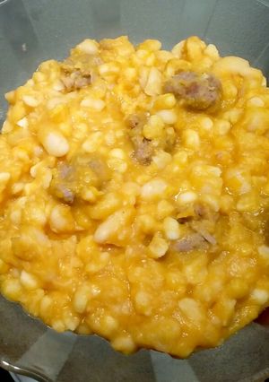 Una foto de Locro económico