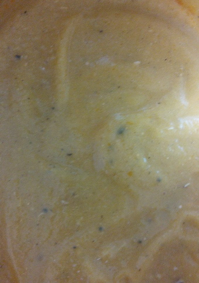 Una foto de Crema de calabaza con mejillones en escabeche