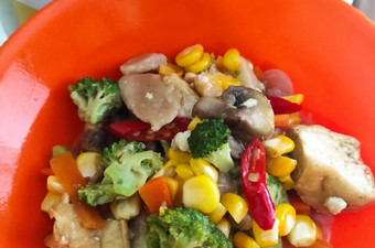 Anti Ribet, Bikin Tumis Jamur kancing Yang Lezat Sekali