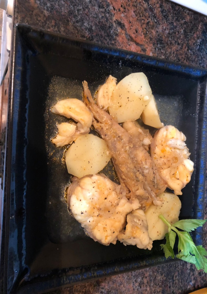 Una foto de Rape en salsa